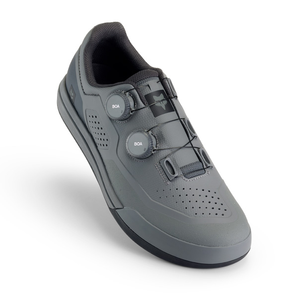 革新的なスノーボードブーツのフィットシステム | BOA®