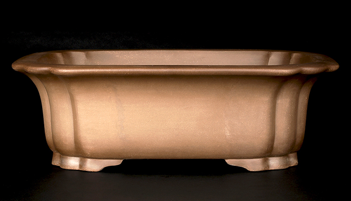 烏泥外縁隅入長方鉢 | 盆栽、盆栽書籍、盆栽鉢の通販│近代出版