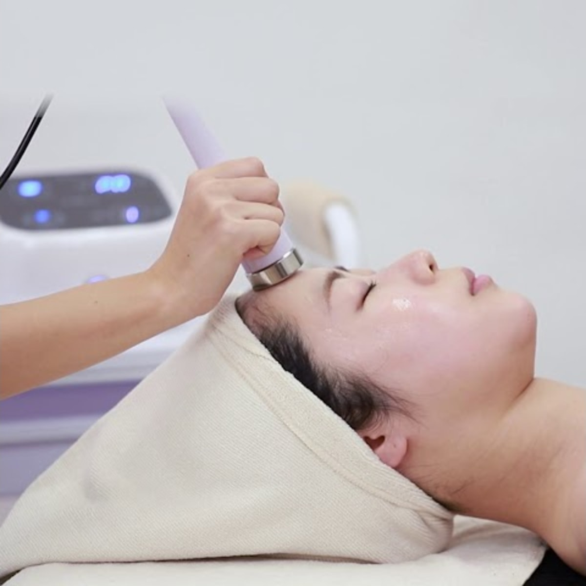 業務用高周波美顔器 mini pod-Rの卸・通販 | ビューティガレージ