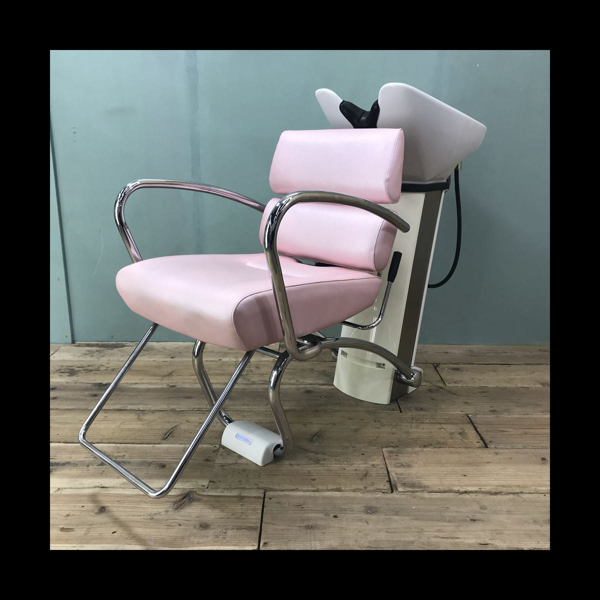 タカラベルモント NRS KAZE（カゼ）Uステップの卸・通販 | ビューティ