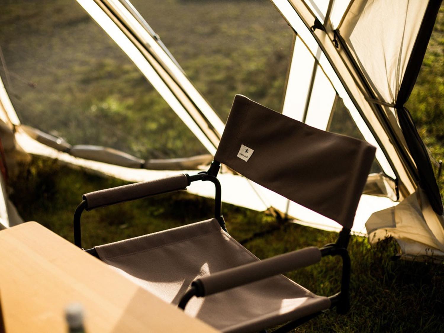 Snow Peak(スノーピーク）／FDチェアワイド グレー | 道具・ギア 【BE