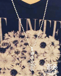 クロムハーツ 1ボールタイニーCHクロスチャーム お客様の声 クロム