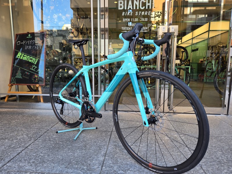 立川】立川店限定車 INFINITOCV 105 Di2入荷！ - BIANCHI-STORE