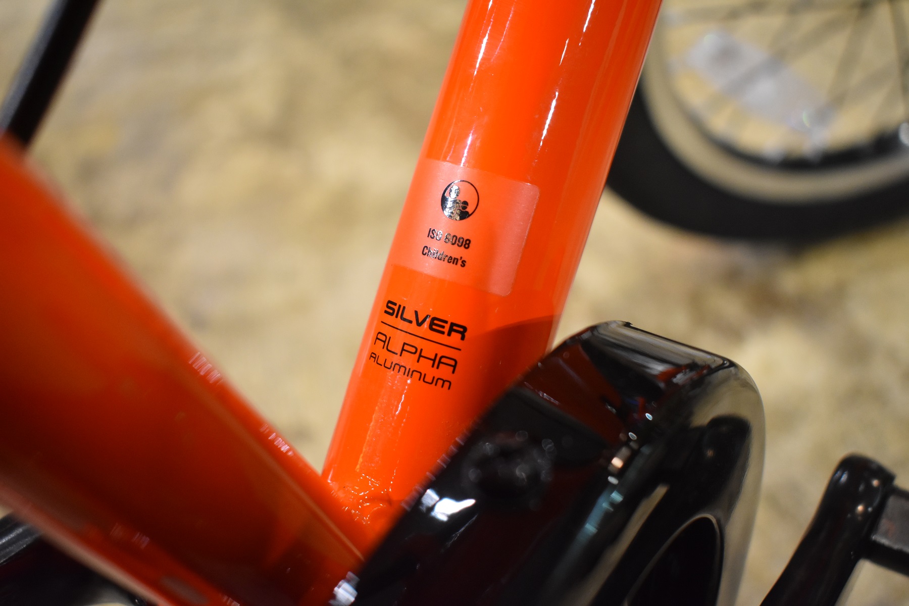 TREK（トレック）のキッズバイク Precaliber 16（プレカリバー 16 ）お