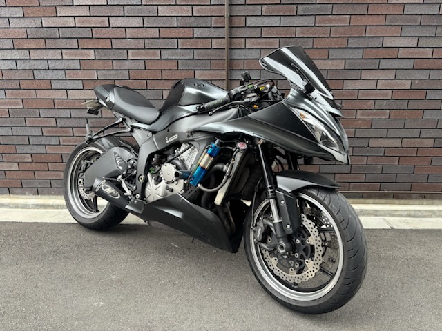ZX6R | 大阪 レンタルバイク 二輪処グループ