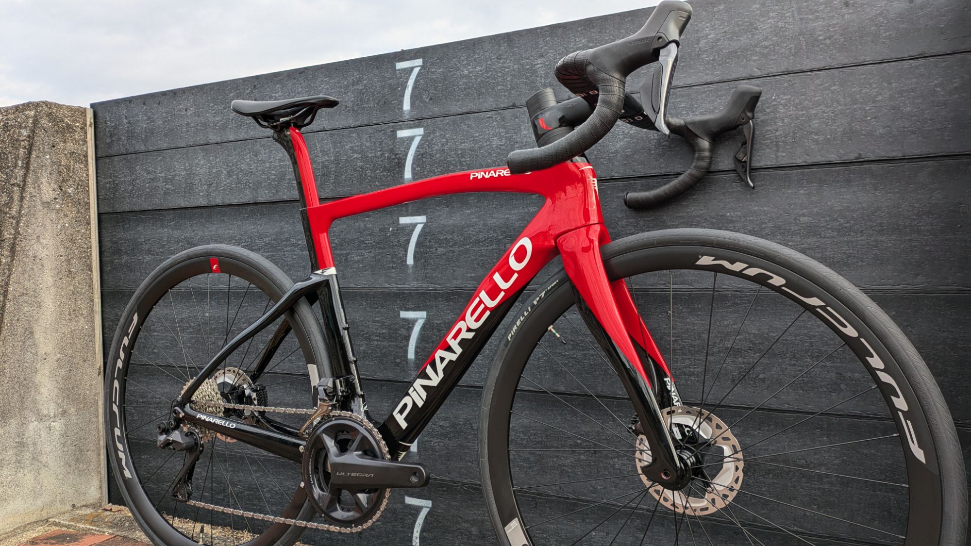 PINARELLO F7 ULTEGRA Di2 D101 RAZOR RED 530 | BICYCLE PRO SHOP