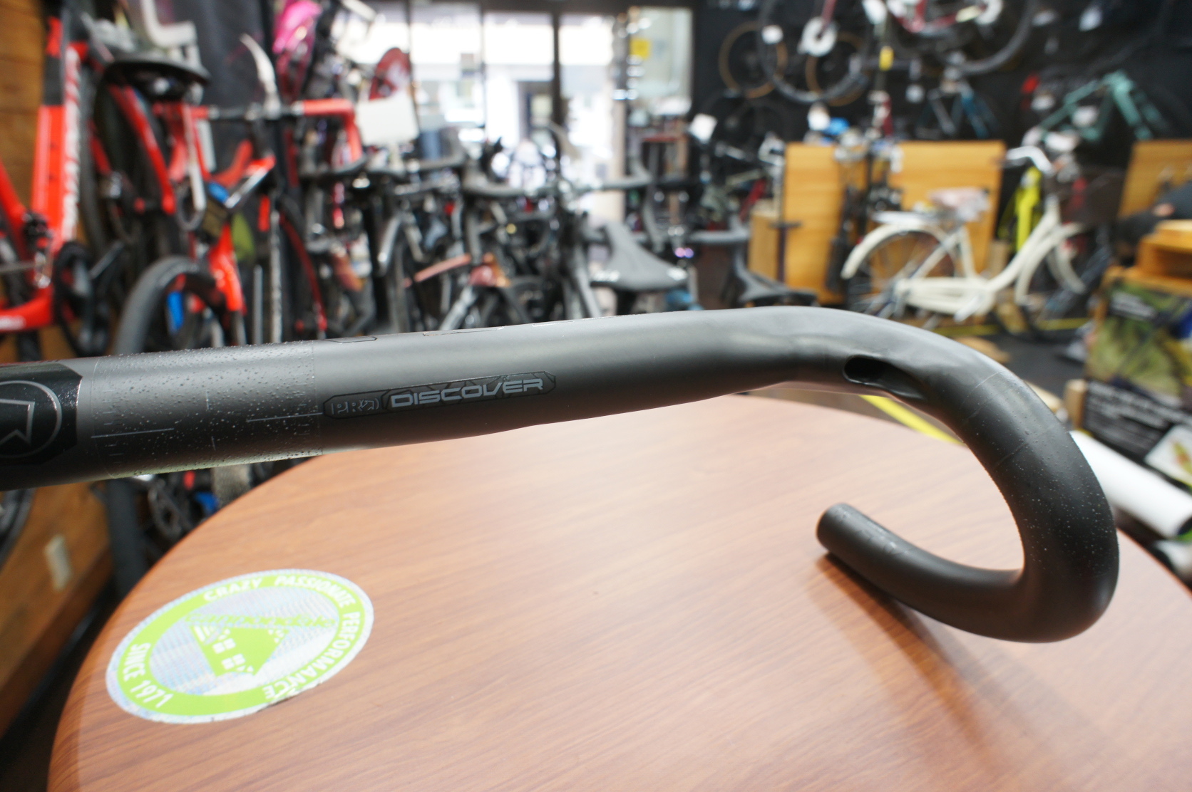 PRO DISCOVER CARBON HANDLERBAR | BICYCLE PRO SHOP なかやま