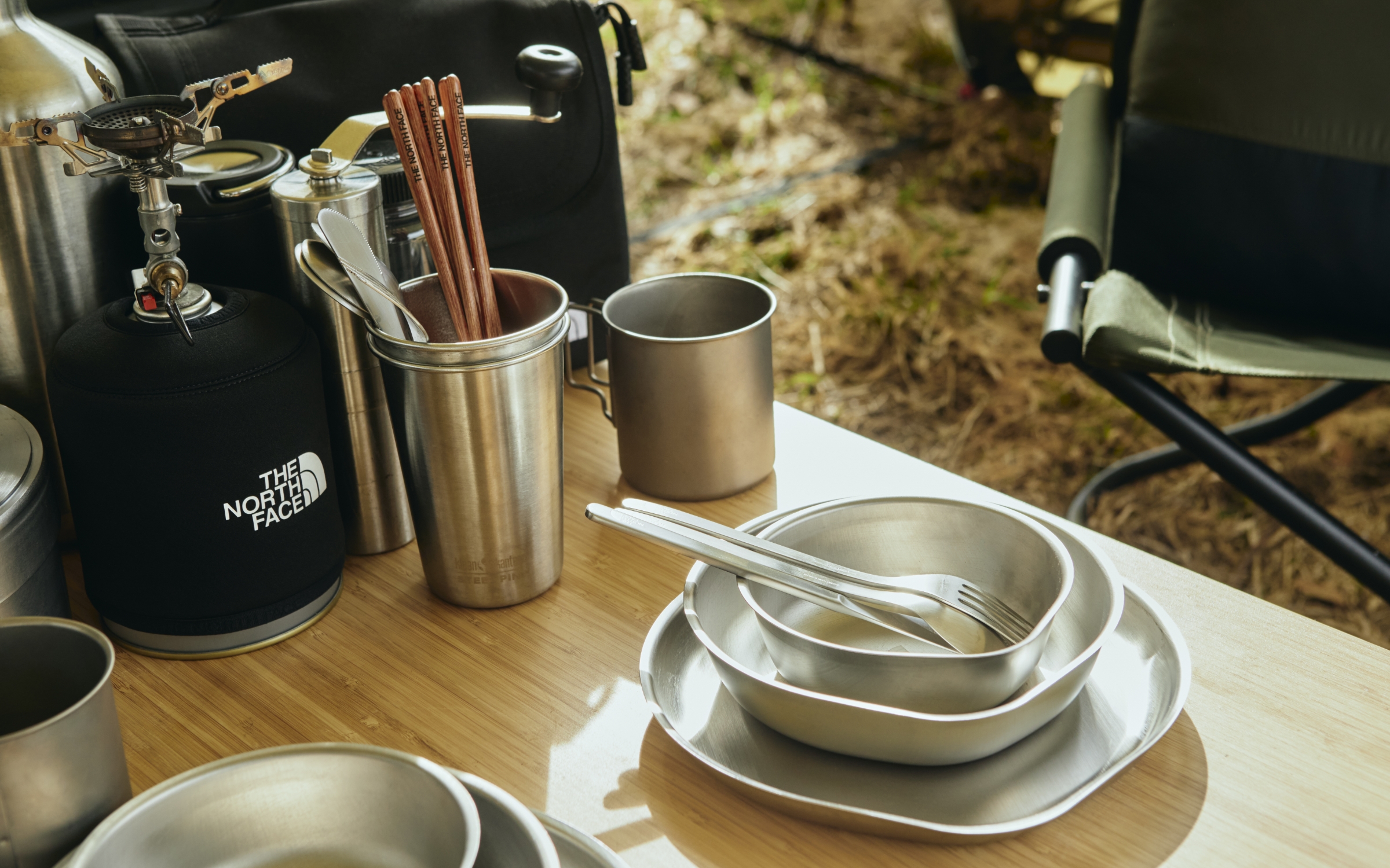 Land Arms Plate | Online Camp Store | THE NORTH FACE CAMP