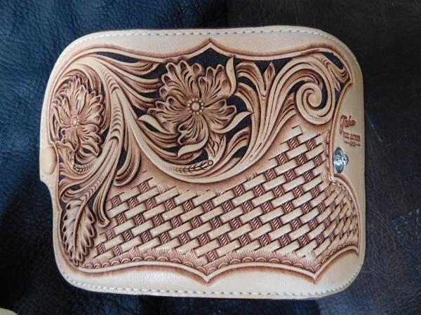 ALBUQUERQUE / Taka Fine Leather カービング レザー キーケース