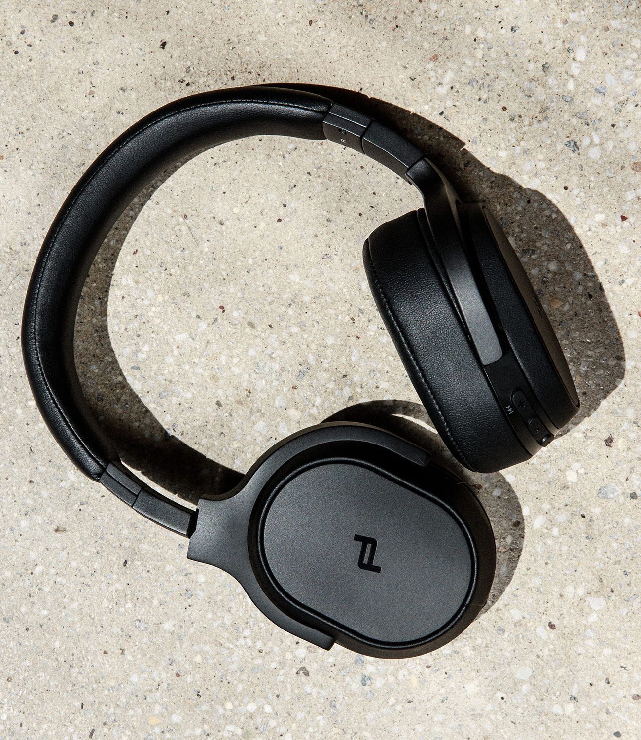 KEF Porsche Design Space One Wireless: Noise-Canceling Headphones
