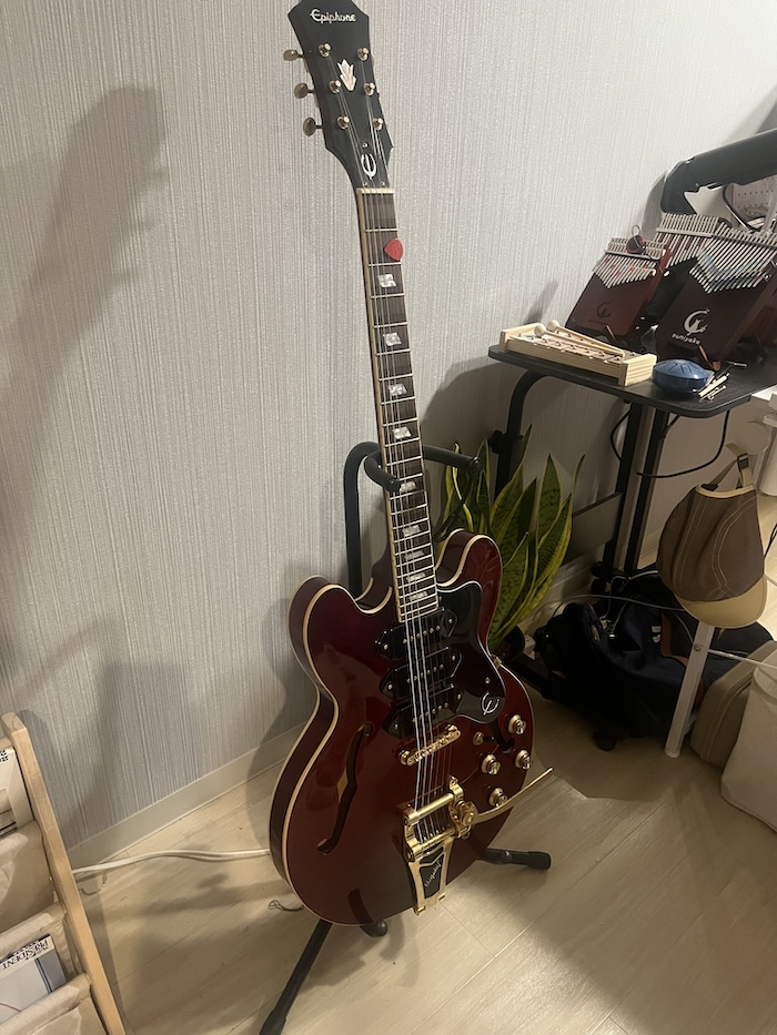 Epiphone Riviera Custom P93というマイナーなギターのスペック等