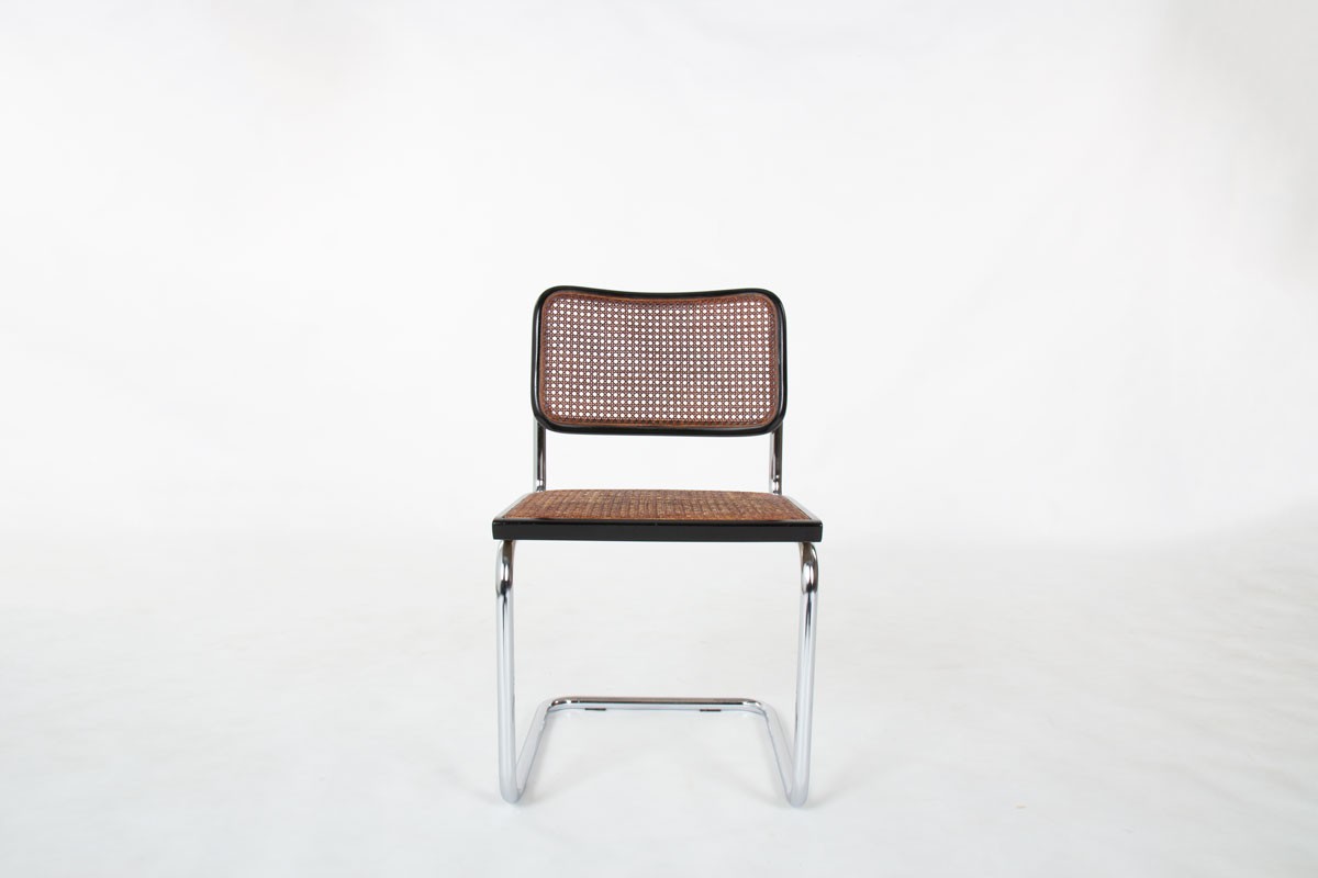 Famous B32 chairs: icon of Marcel Breuer