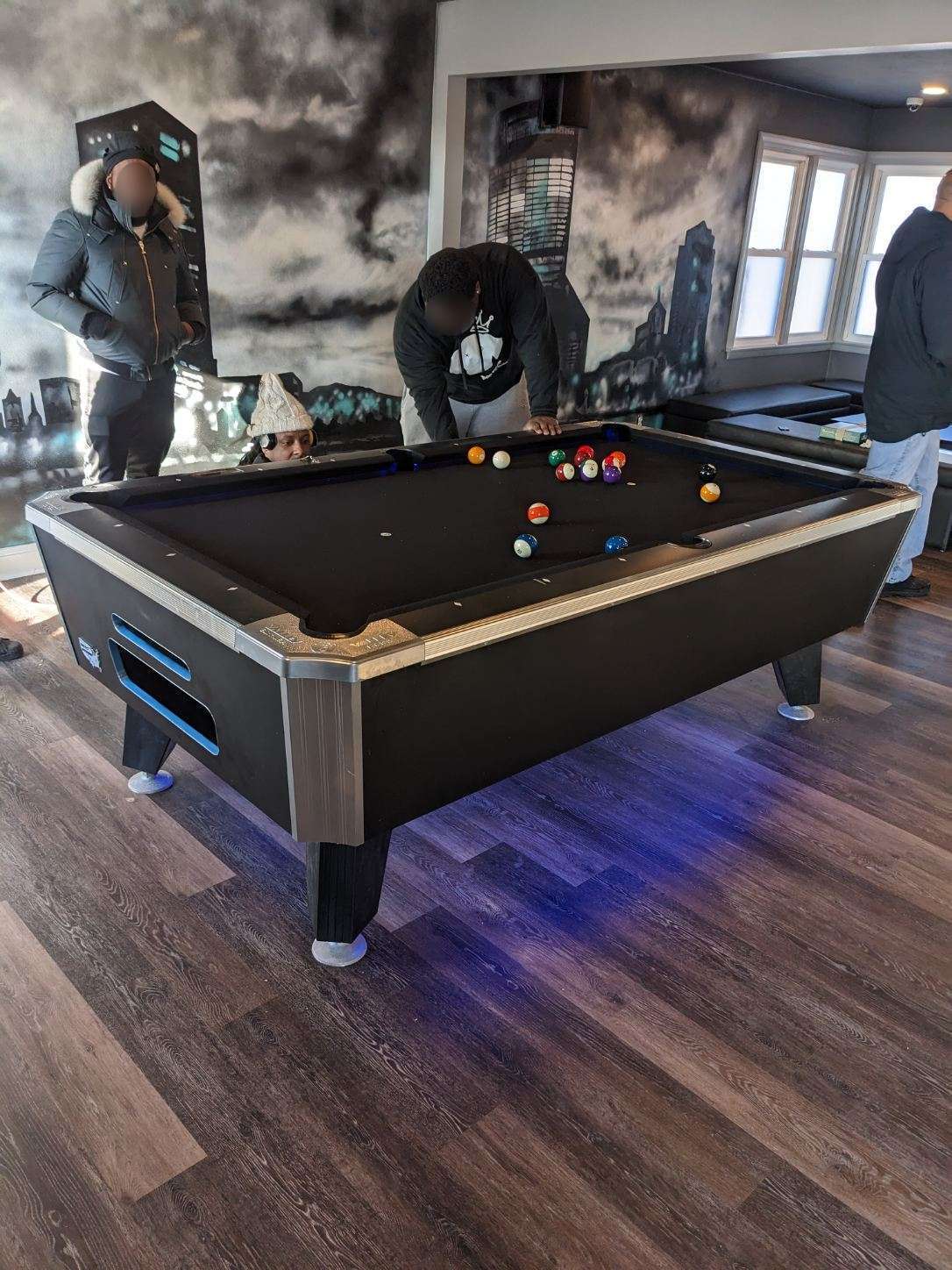 Valley Panther ZD 12X LED Coin Operated Pool Table – Game World Planet