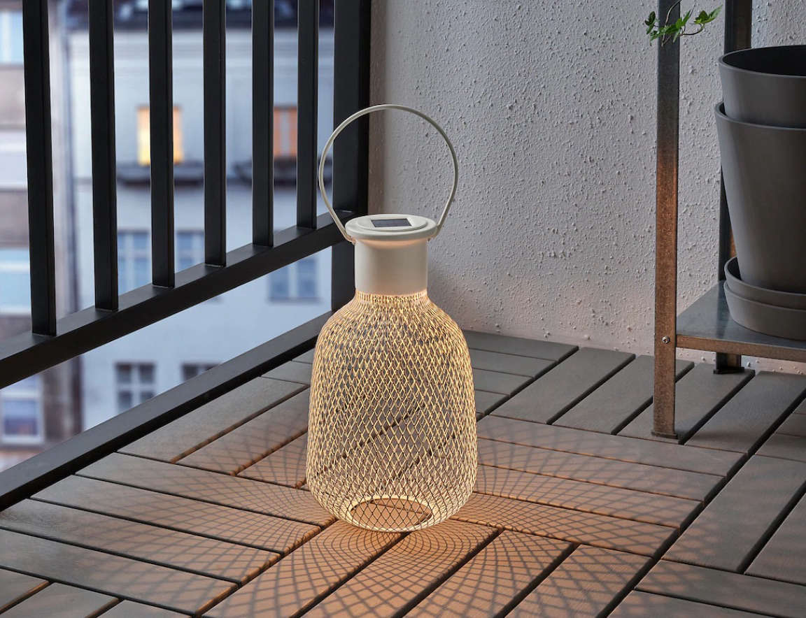 Solvinden LED Solar-Powered Lantern