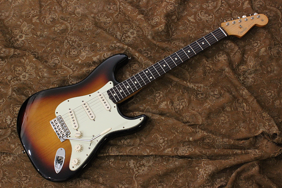 Fender Mexico 2013y Classic Series 60's Stratocaster - GUITAR
