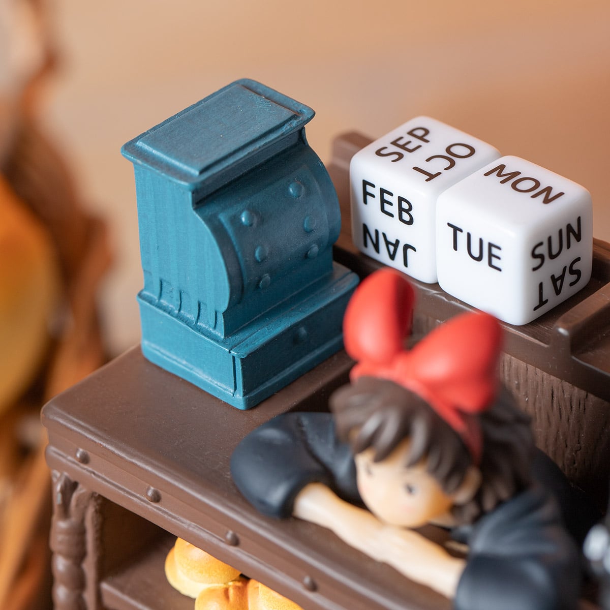 魔女の宅急便 万年カレンダー 昼下がりのお店番 | どんぐり共和国そら