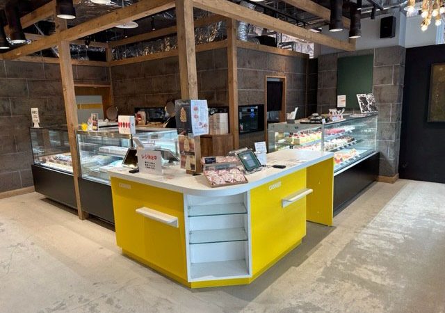オリジナル高機能ケーキケース・冷蔵ショーケース｜ダイヤ冷ケース株式会社