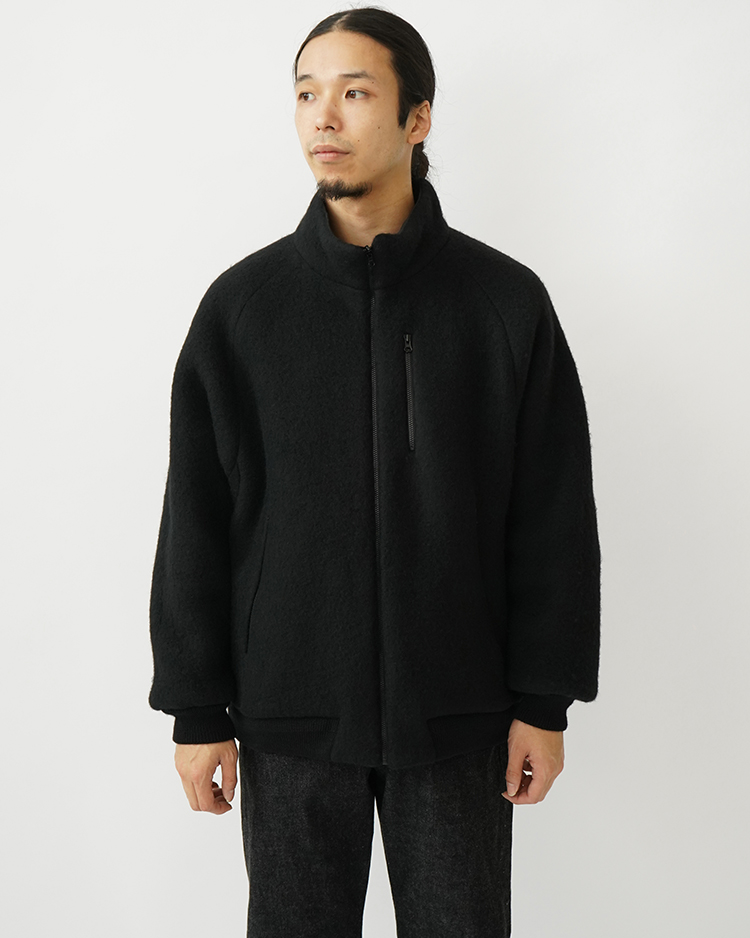 STAND COLLAR ZIP BLOUZON / BLACK | YAECA (MEN)(ヤエカ) | OUTER