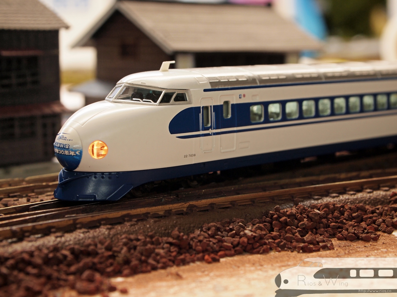 Tomix 山陽新幹線博多開業30周年記念「0系ひかり」完成品- Diocolle