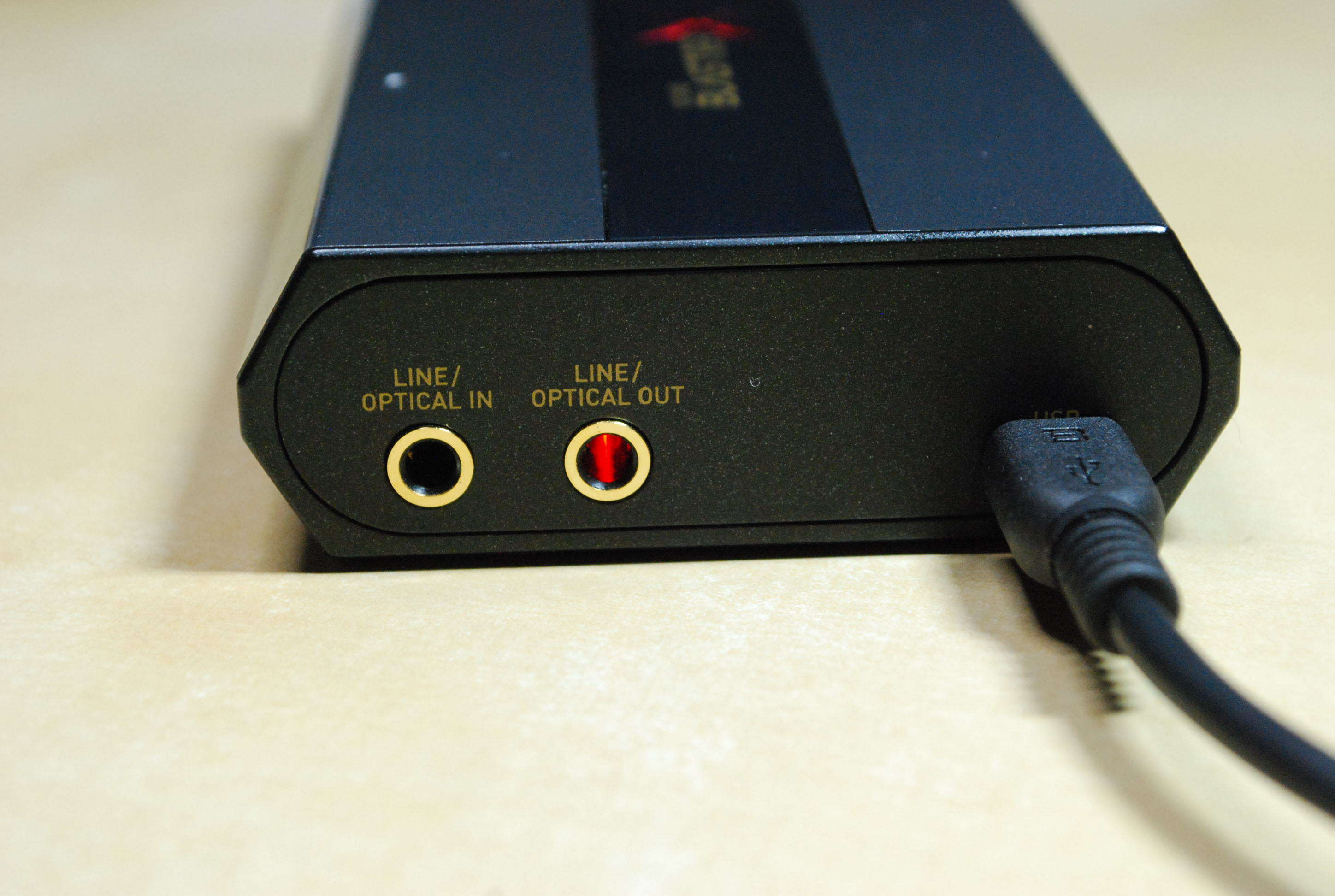 384kHz/32bitの再生も可能な15,000円の小さなオーディオ