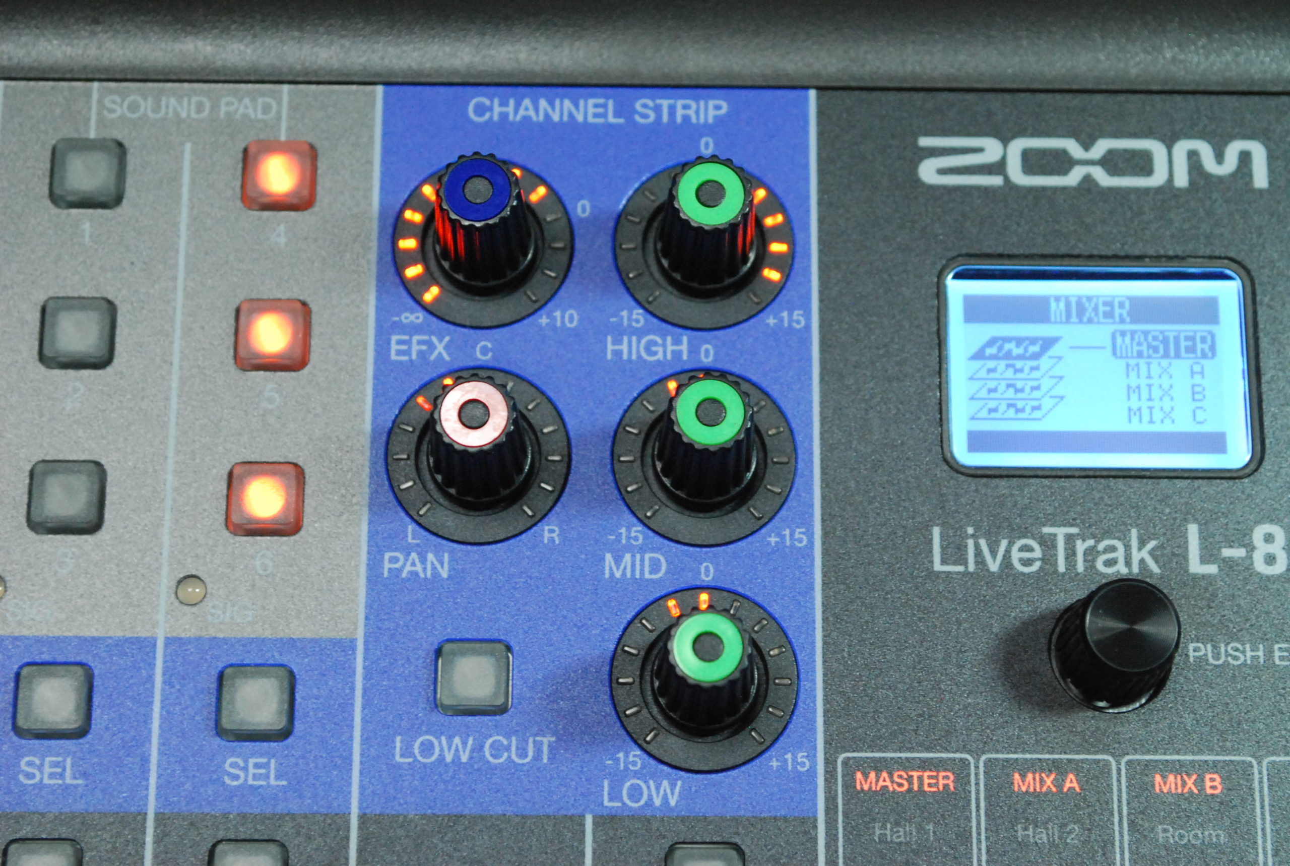 ZOOM LiveTrak L-8の便利さは驚異的。録音、ミックス、オーディオIF