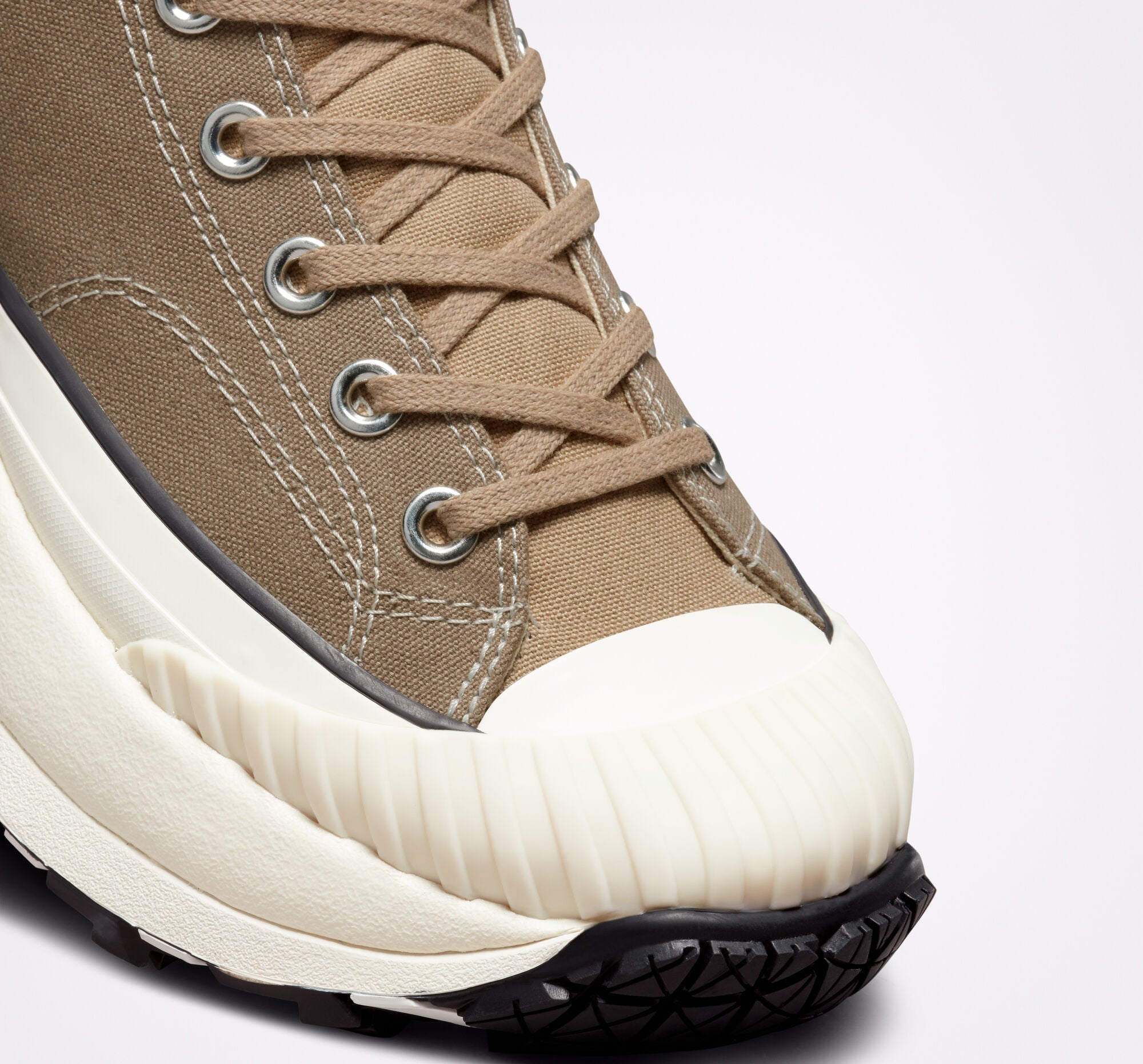 Converse Chuck 70 AT-CX Future Comfort in Sandalwood