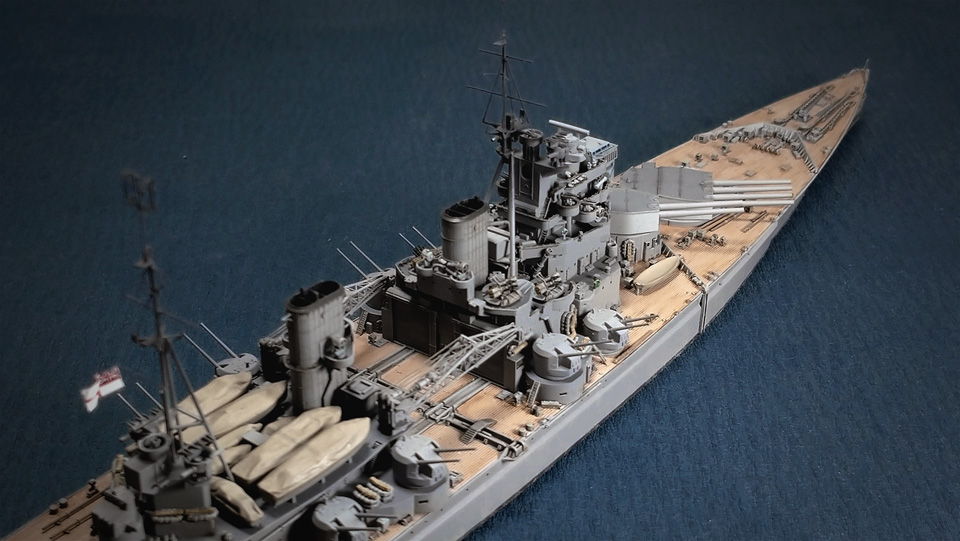 豪華版」キットに挑む – 1/700でKGV級戦艦プリンス・オブ・ウェールズ