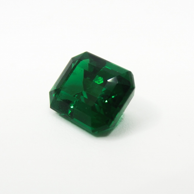 ザンビア産エメラルドルース EM 1.25ct F-1 GIA鑑別書付 - 宝飾のエクセル