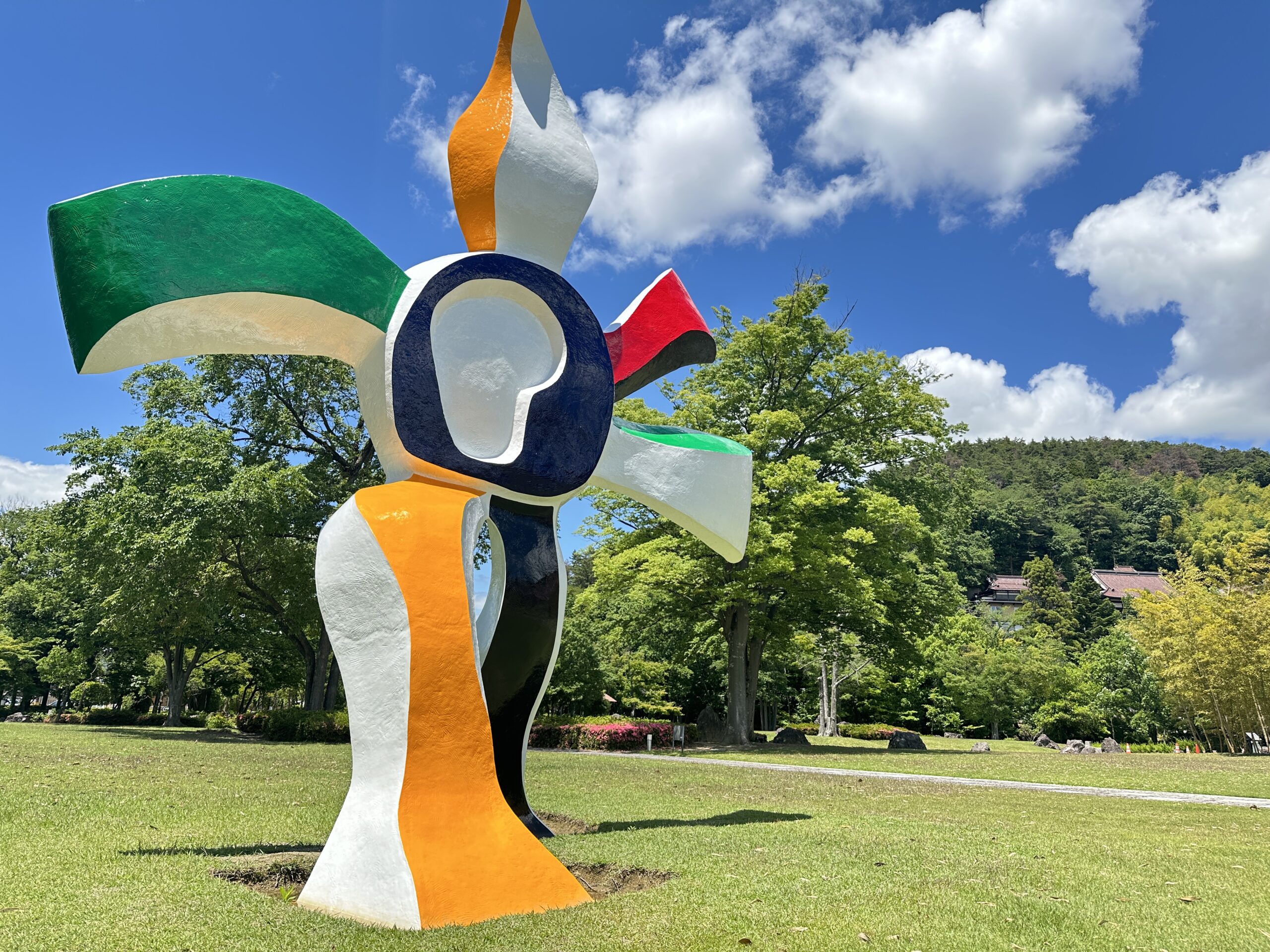 福島市の癒しスポット！ 福島県立美術館庭園とカフェ「ANTIQUE」で