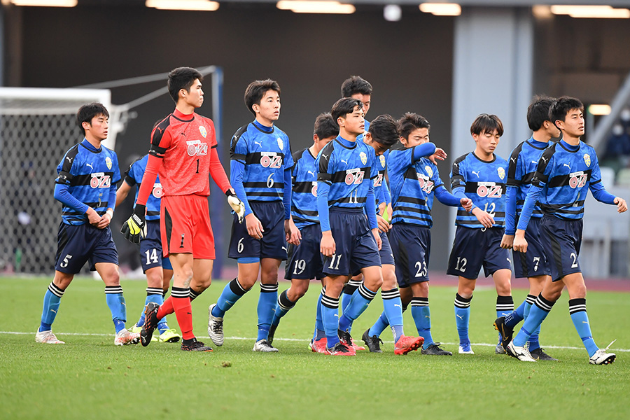 大津高校移動着2点セット 大津高校サッカー部 移動着 XL - メルカリ