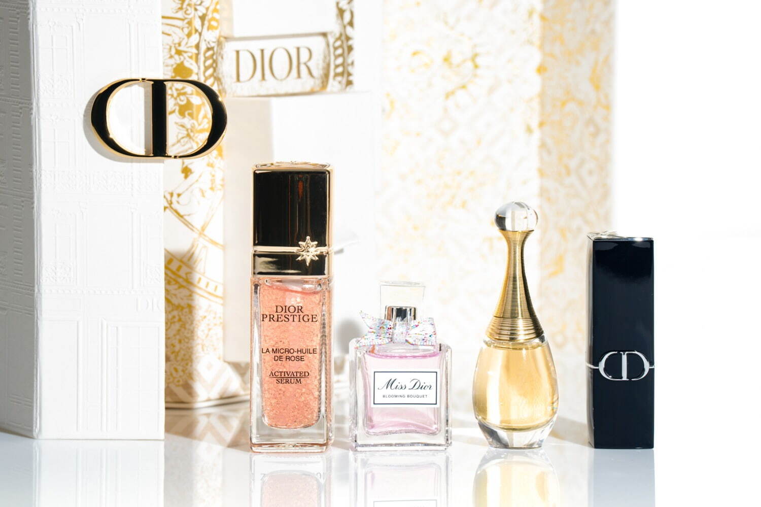 ディオール24年クリスマスコフレ、人気フレグランス＆スキンケアなど