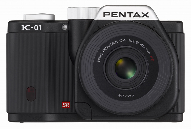 マーク・ニューソンがデザインしたPENTAXレンズ交換式デジタル一眼