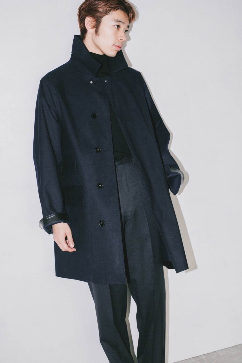 マッキントッシュのゴム引きロングコート、マルチポケットのレショップ