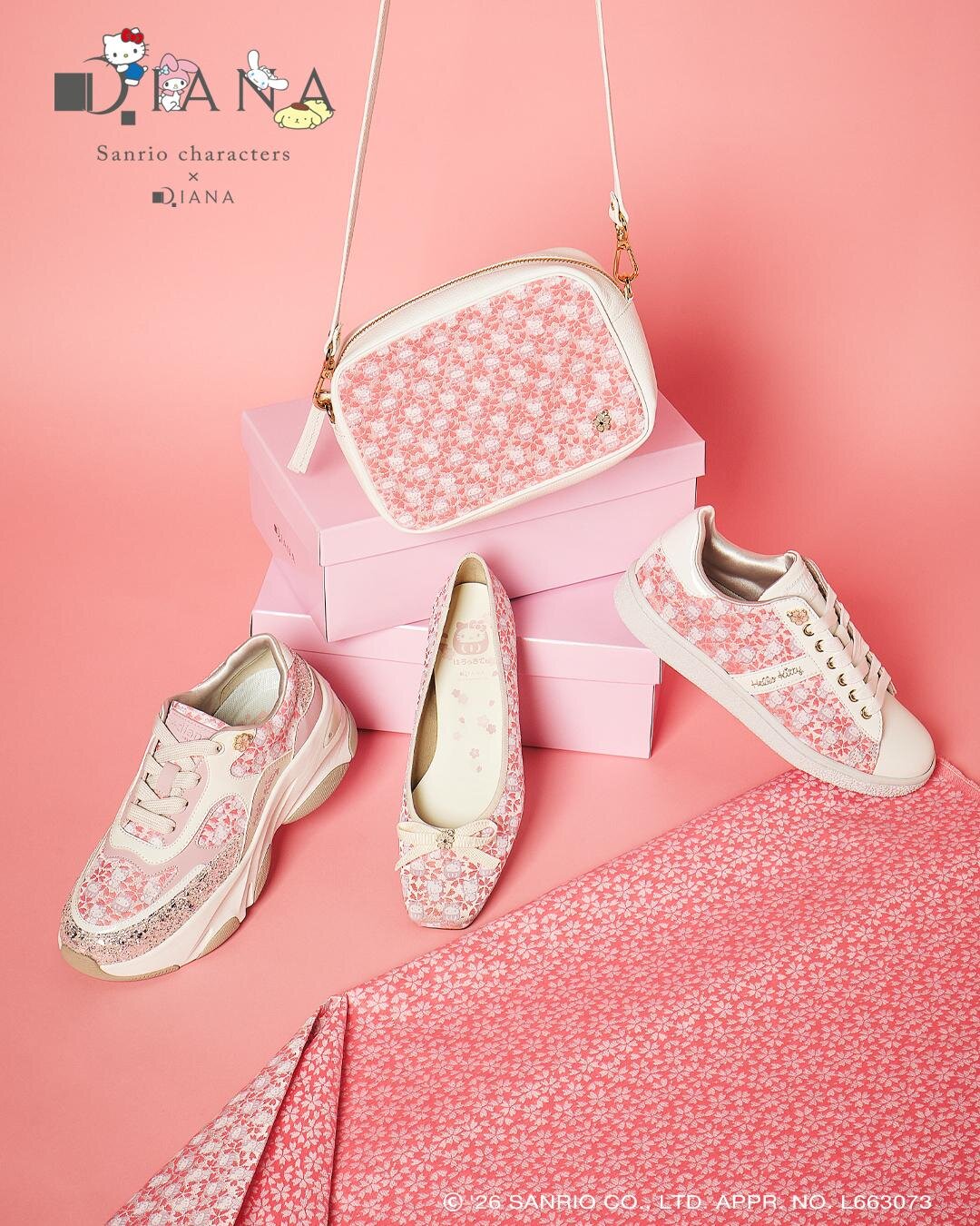 サンリオキャラクターズ×ダイアナ“桜”の西陣織シューズ、招き猫