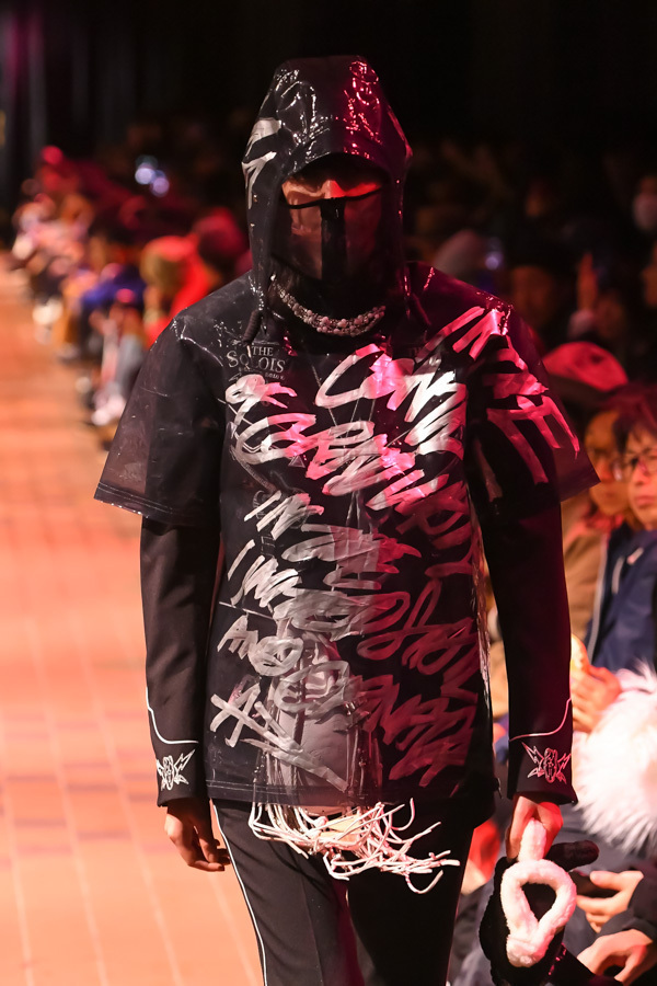 タカヒロミヤシタザソロイスト．2018年春夏コレクション - 運命の女性