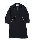 クルニ、カラーブロックニット&“ライダース”仕様タイロッケンコート