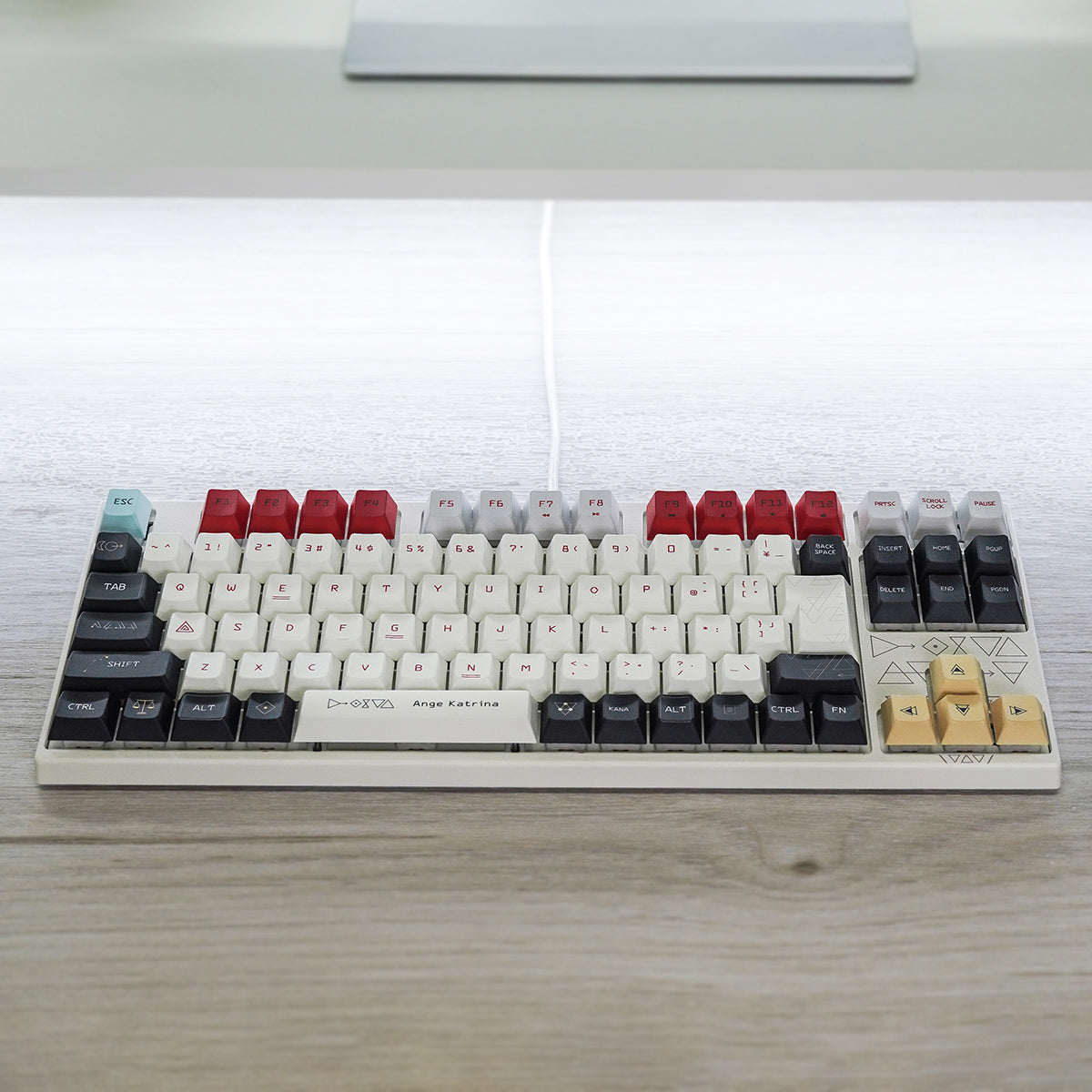 にじさんじ × ふもコレ キーボード アンジュ・カトリーナ VARMILO 日本