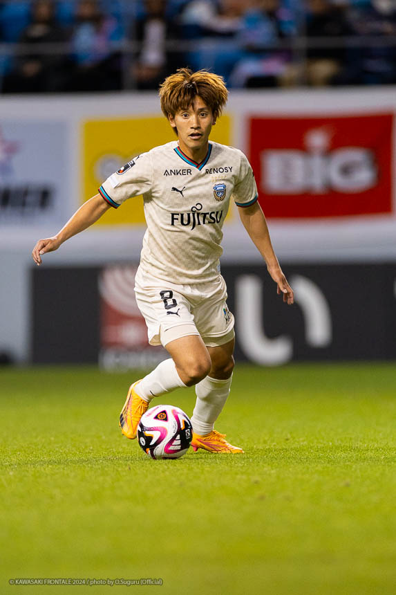 MF8/橘田 健人選手 | 選手・スタッフプロフィール2024 : KAWASAKI FRONTALE