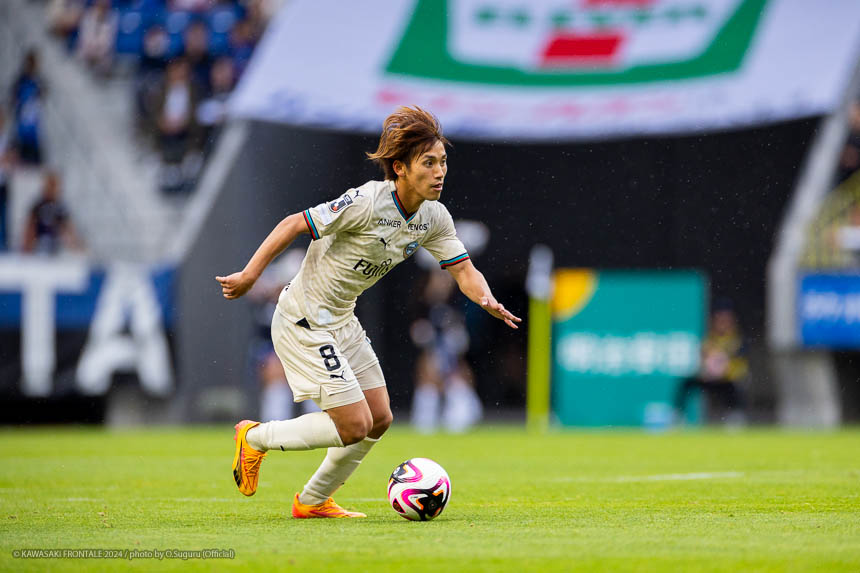 MF8/橘田 健人選手 | 選手・スタッフプロフィール2024 : KAWASAKI FRONTALE
