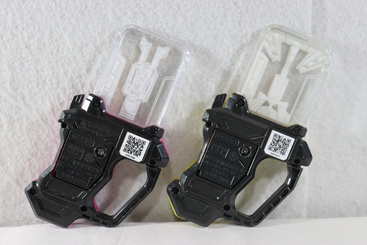 Kamen Rider Ex-Aid / DX Gamer Driver & Kimewaza Slot Holder with