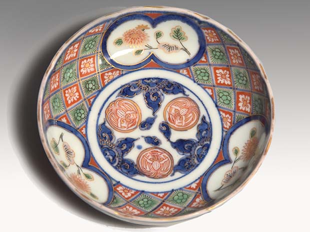 古伊万里 金彩色絵 丸鳳凰文に石畳図皿 10枚 江戸時代後期頃 | 古美術