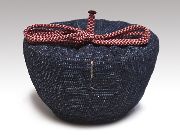 雪竹茶碗 清水楽山(作) 小堀宗明内箱書 堀田宗達外箱書 | 古美術ささき