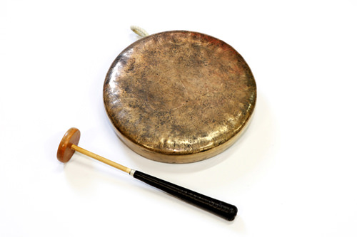 アンティーク 韓国楽器 打楽器 チン ケンガリ 銅鑼 鐘 2点セット 民族
