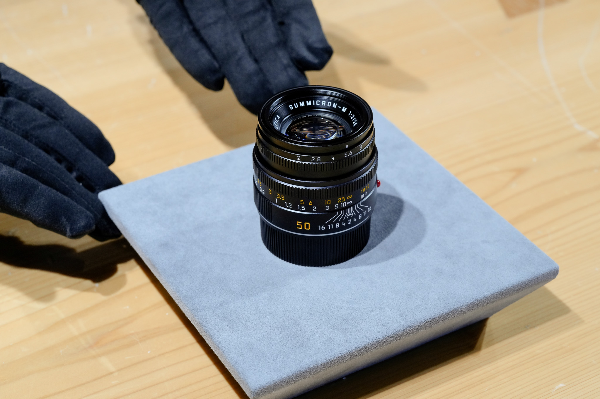 新宿 北村写真機店のカウンターで、お薦めライカを味わい尽くす｜Vol