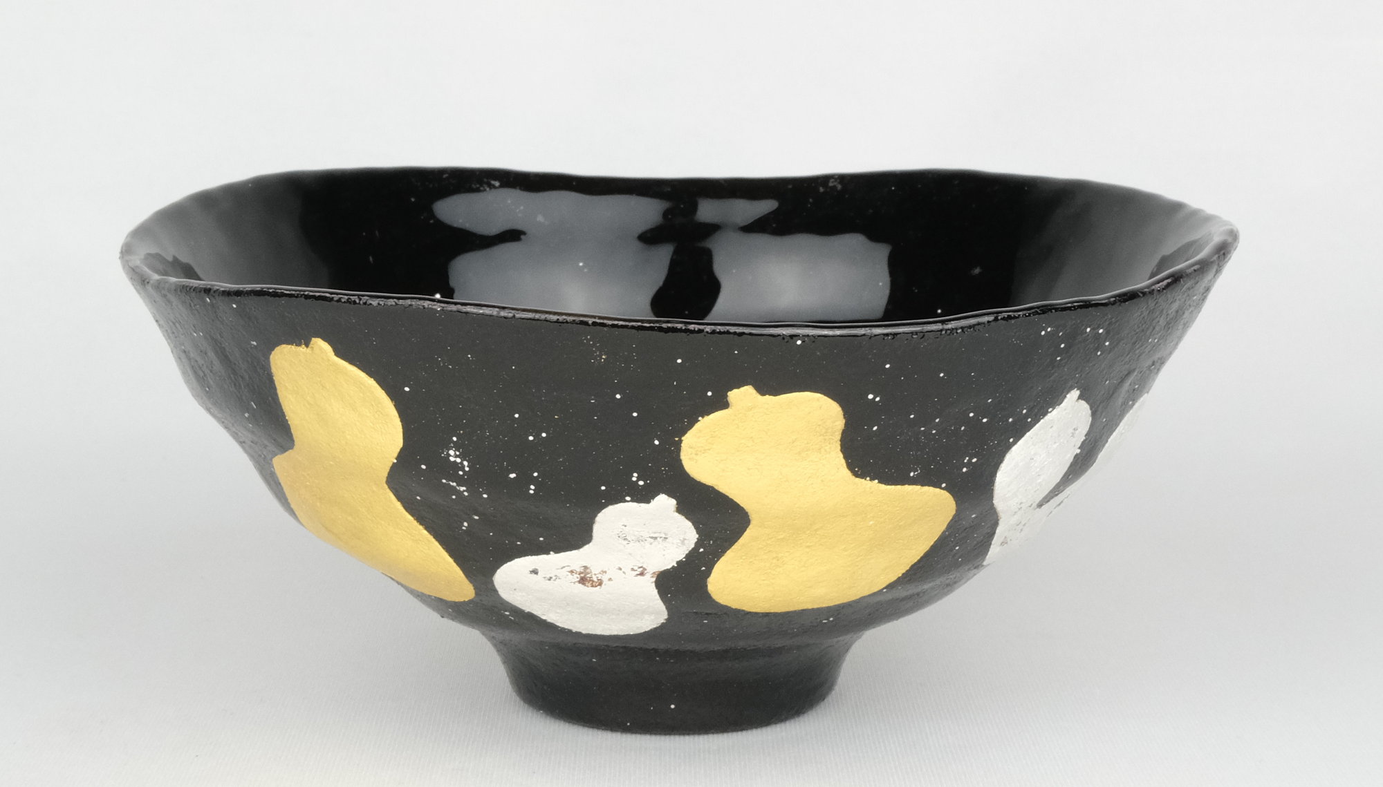 栗山園オンライン通販部 / 【出物】 六瓢蒔絵硝胎茶碗 吉田華正