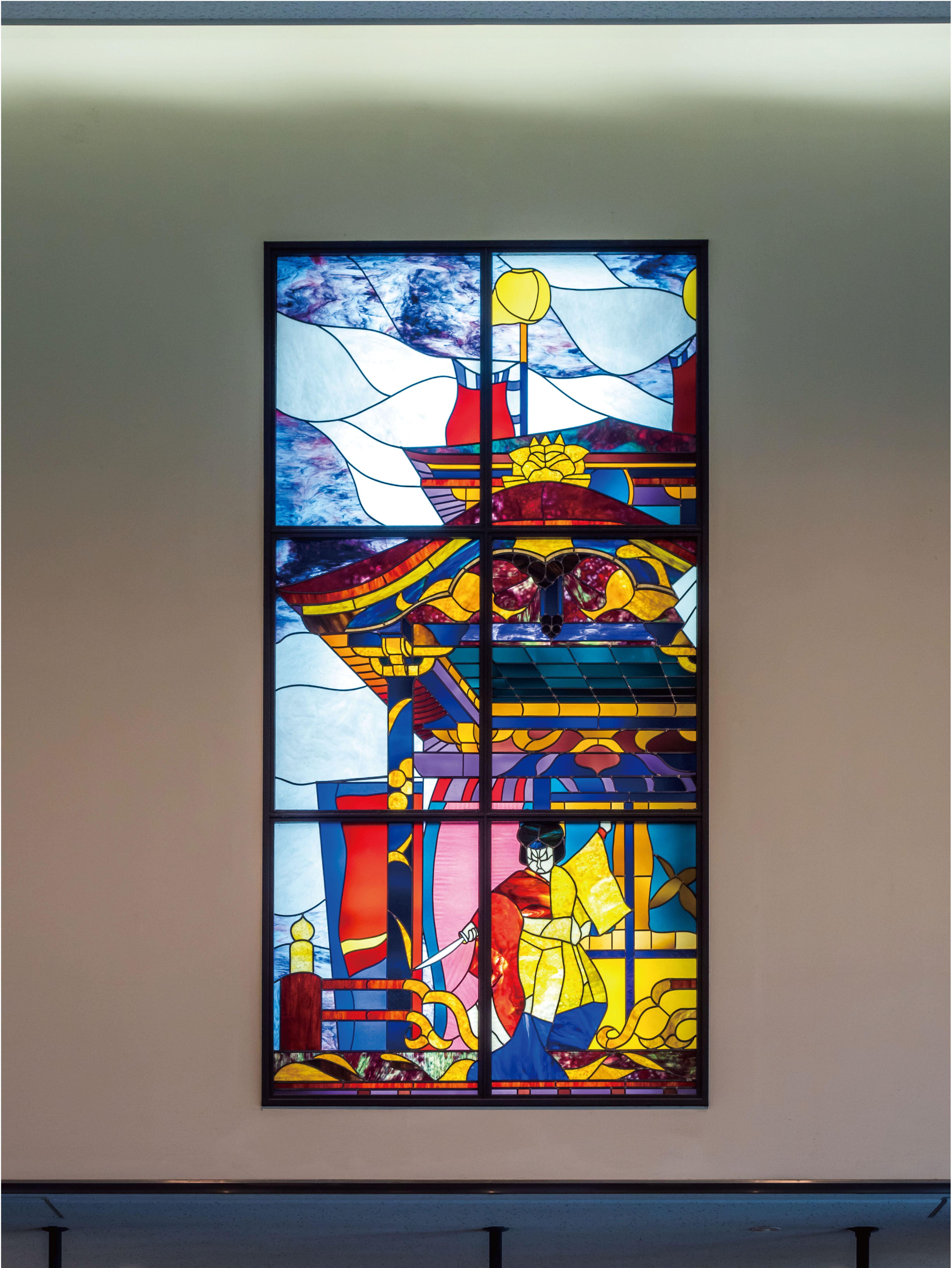 ステンドグラス、ガラスオブジェ制作事例 - 黒壁