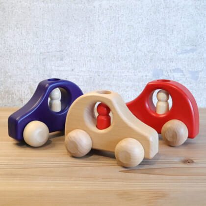 ケラー社 ひとり乗りPKW：お人形の乗せおろしができるPKW | krtek