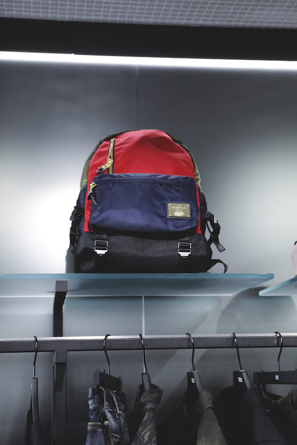 ロニー・ファイグのコメントも掲載！ マキャベリックとKITHによる