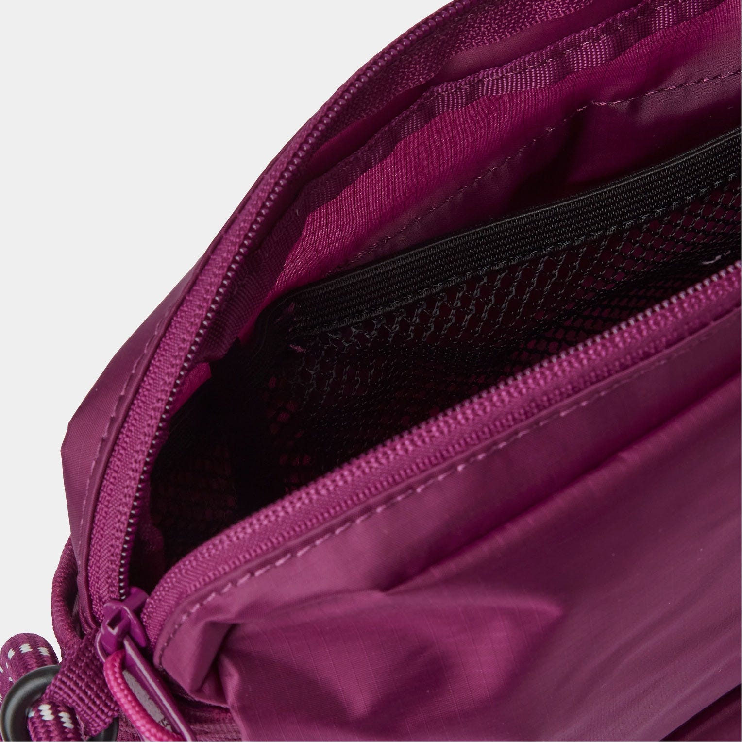 Wanderer Shoulder Bag | Helly Hansen Canada