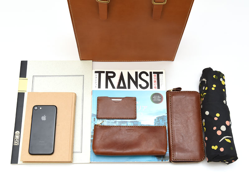 メンズ・レディース問わずで使えるビジネスレザートート / 革鞄のHERZ